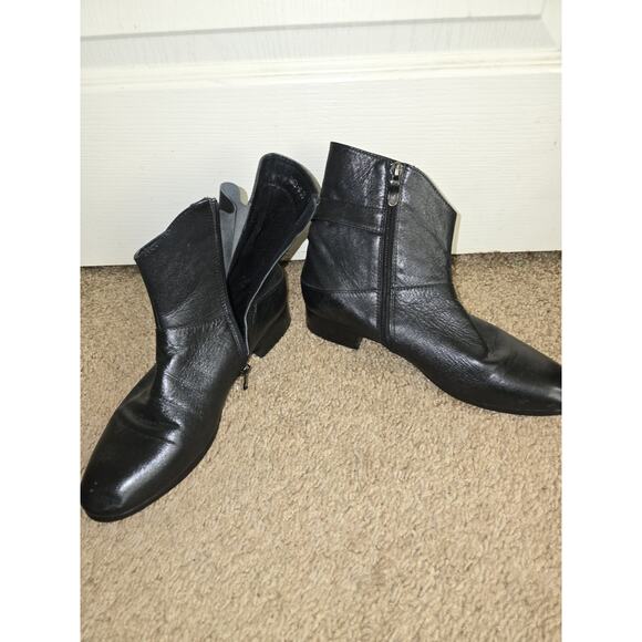 Spring Step Dail Black Leather Ankle Bootie Women's Size 39/ 8.5 EUC - Picture 3 of 7